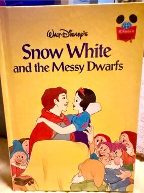 Walt Disney Snow White and the Messy Dwarfs - Wonderful World Of Reading 1995